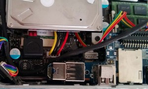 Внутренний USB с установленным Bluetooth адаптром